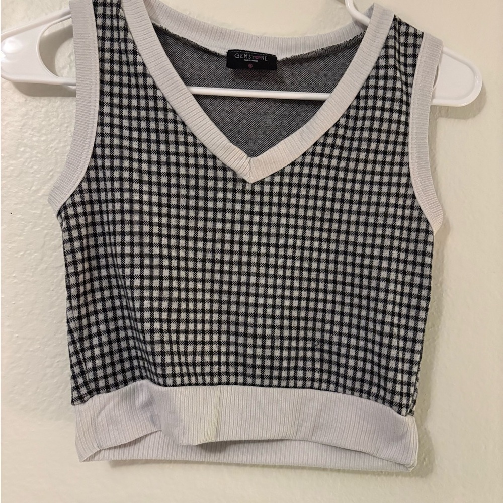 🖤Gemstone Checkered V-Neck Crop Top🖤
